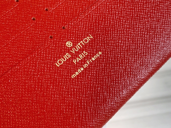 LVコピーウォレット角部分ディテール